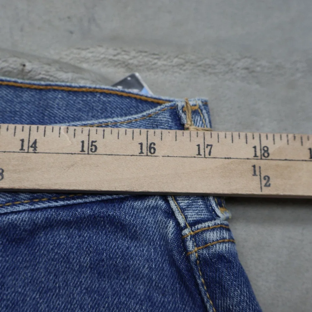 Levi's‎ 550 Jeans Mens 34x36 Medium Wash Relaxed Fit Denim Casual Work 32x36 NEW